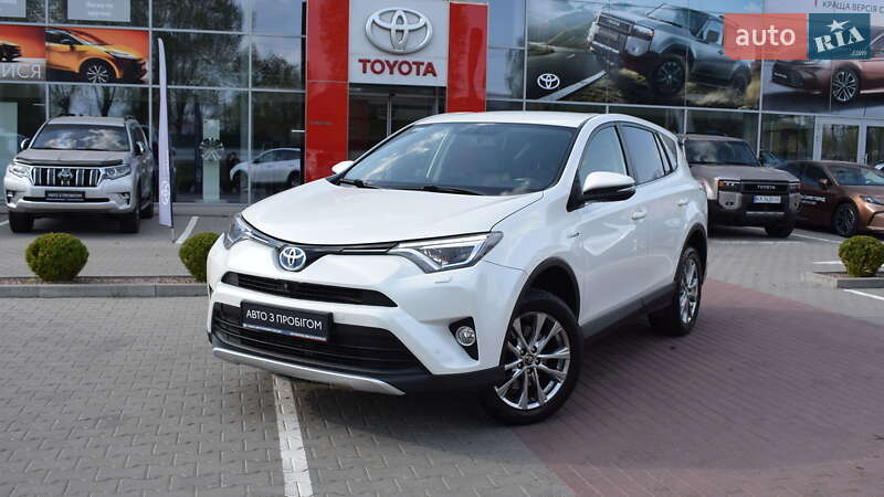 Toyota Rav4 (2016)