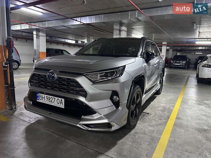 Toyota Rav4 (2021)