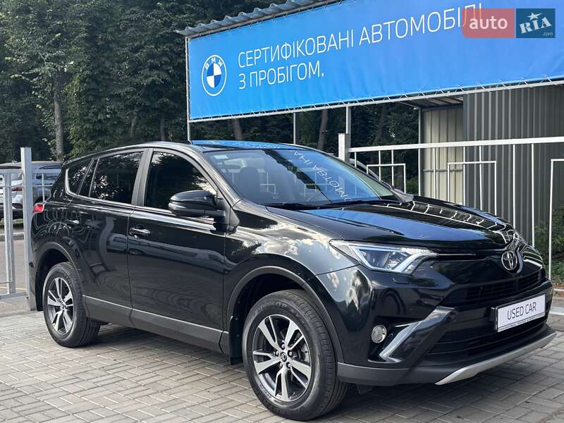Toyota Rav4 (2016)