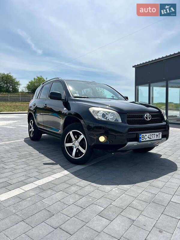 Toyota Rav4 (2008)