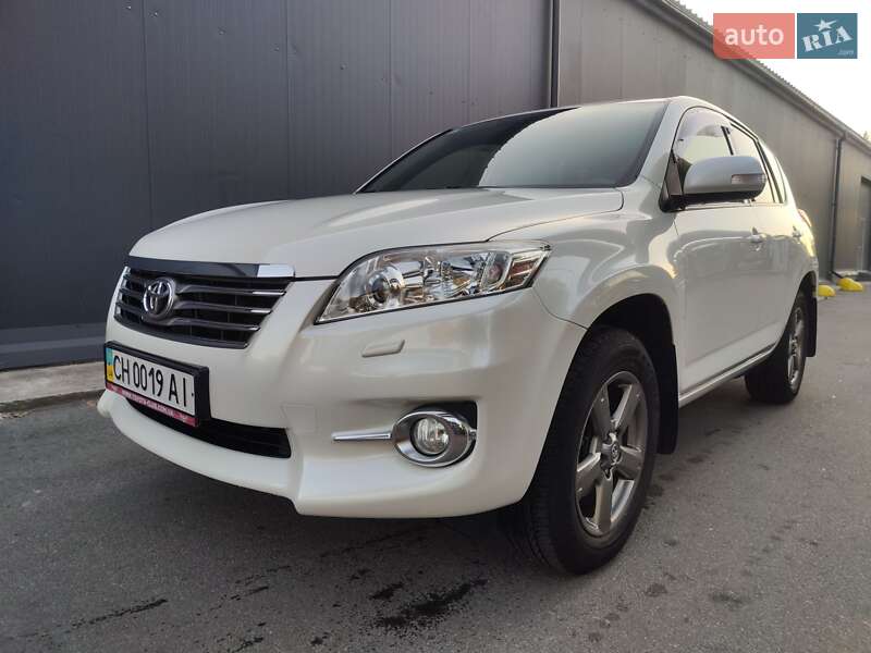 Toyota Rav4 (2012)