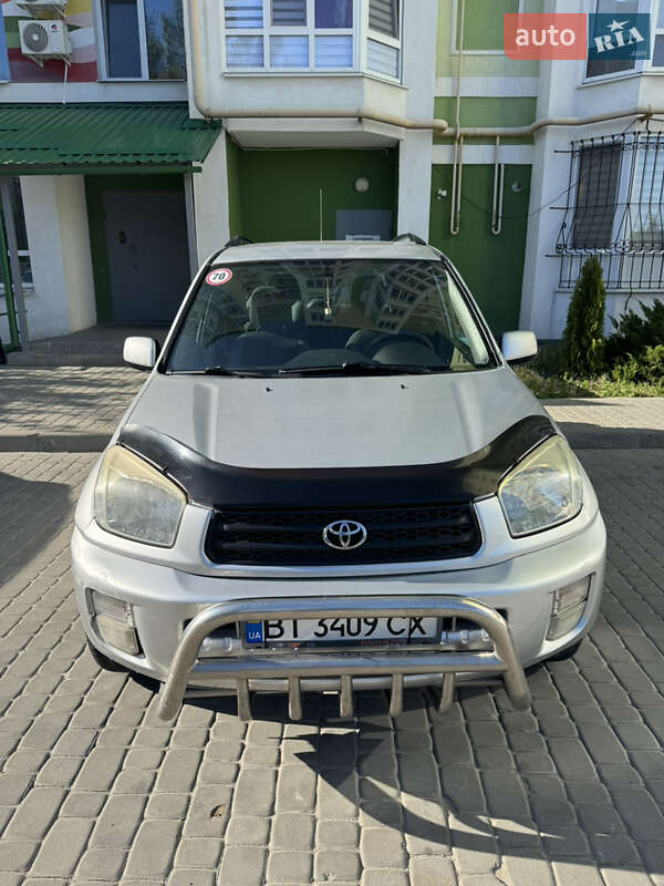 Toyota Rav4 (2001)