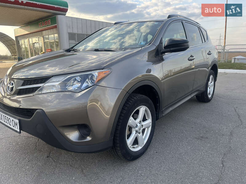 Toyota Rav4 (2014)