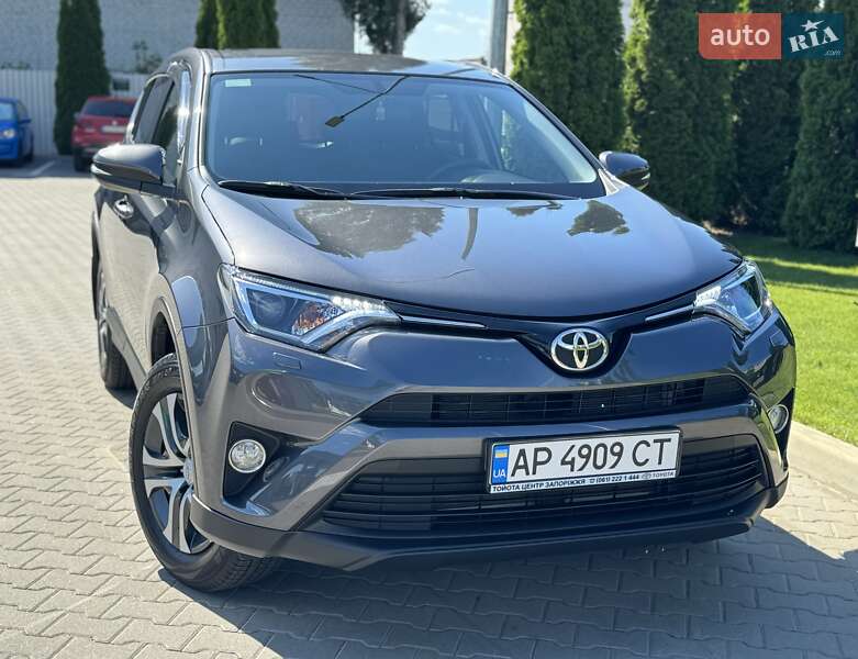 Toyota Rav4 (2016)