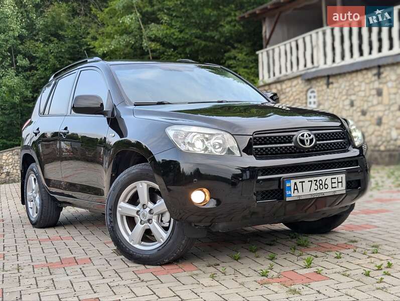 Toyota Rav4 (2006)