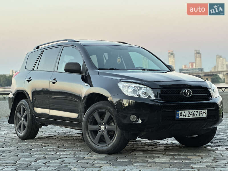Toyota Rav4 (2006)