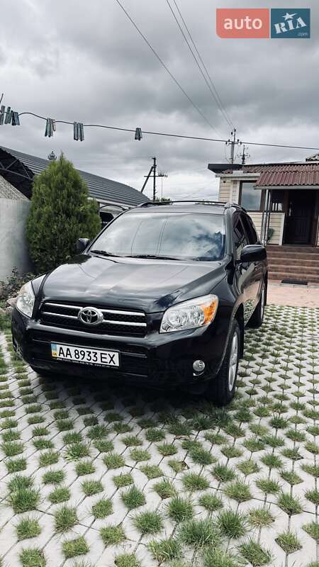 Toyota Rav4 (2007)