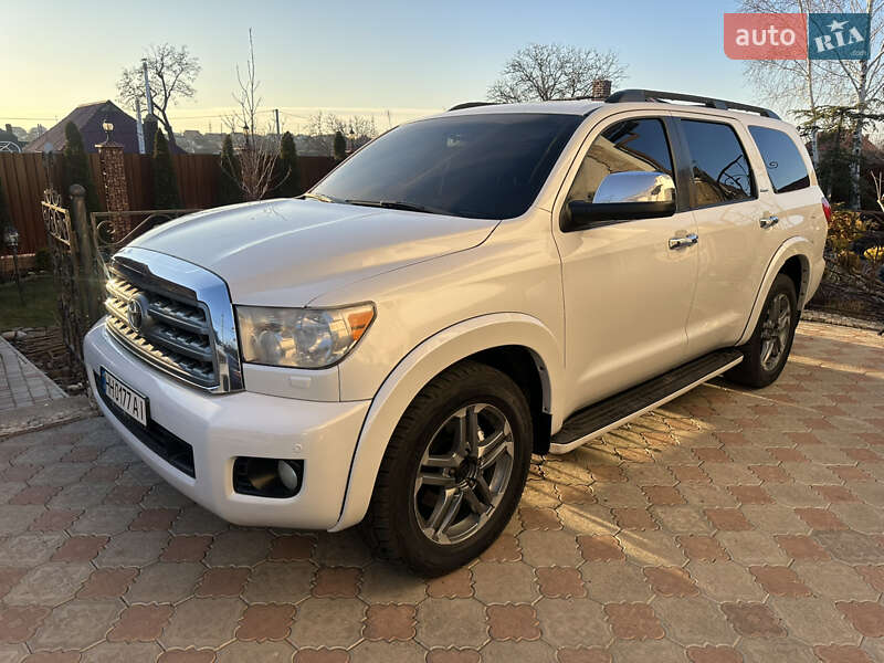 Toyota Sequoia (2008)