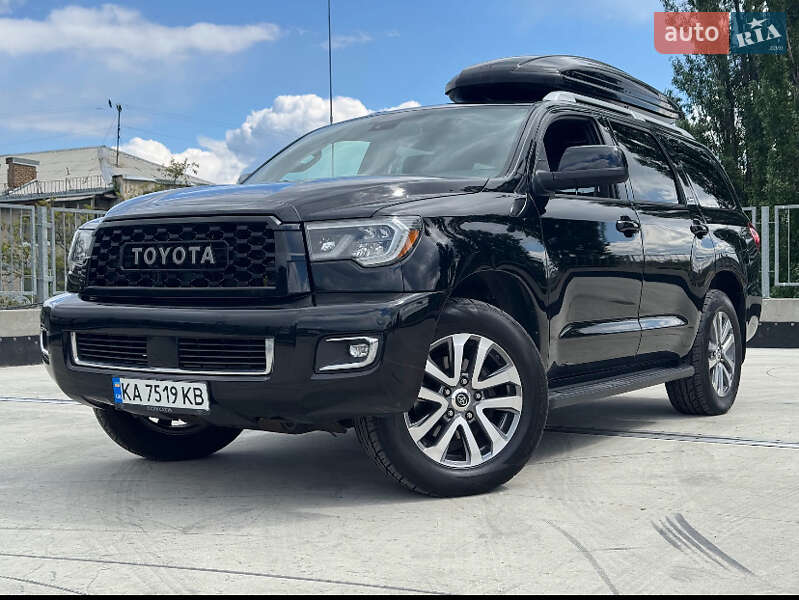 Toyota Sequoia (2018)