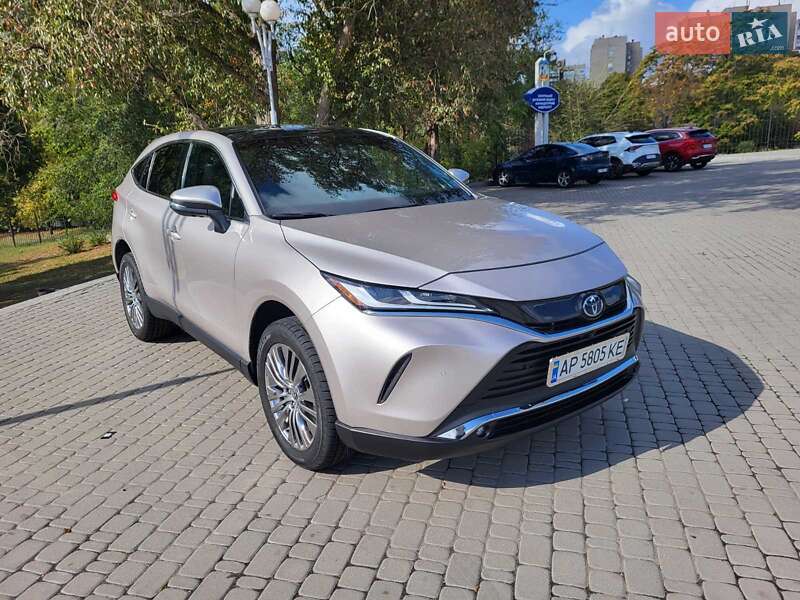 Toyota Venza (2022)