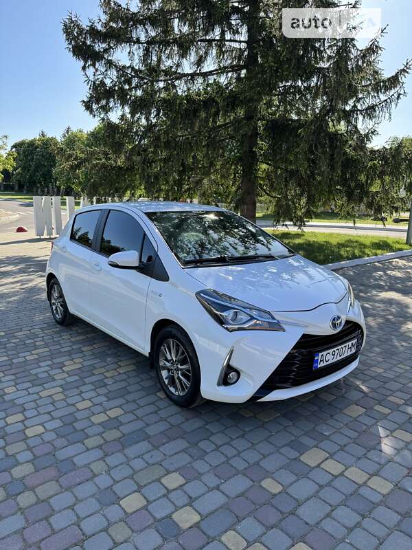 Toyota Yaris hybrid (2018)