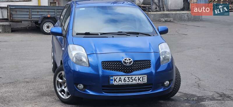 Toyota Yaris (2007)