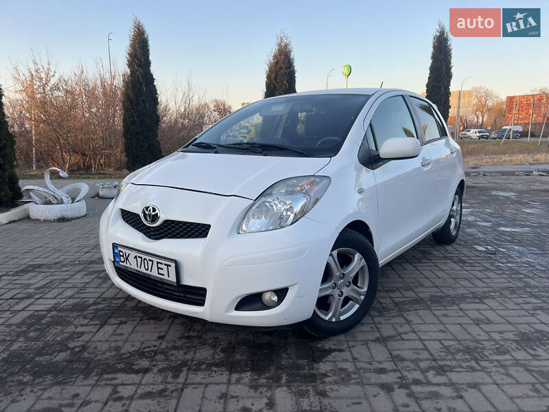 Toyota Yaris (2010)