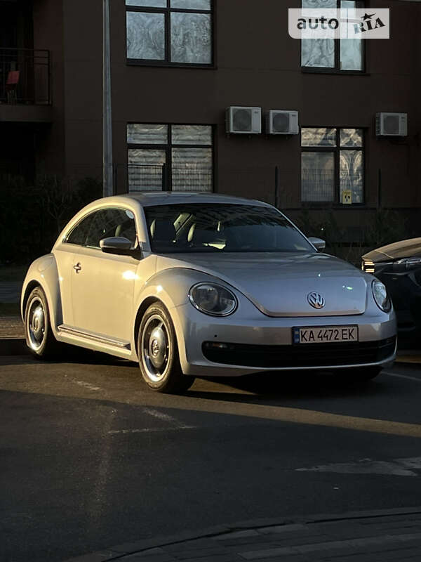 Volkswagen Beetle (2015)