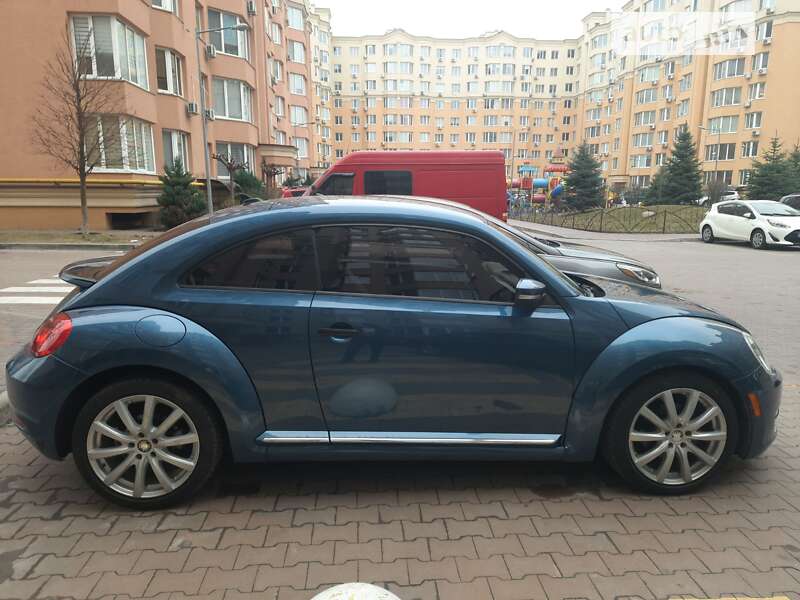 Volkswagen Beetle (2016)