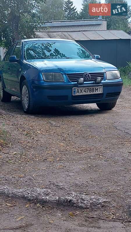 Volkswagen Bora (2000)