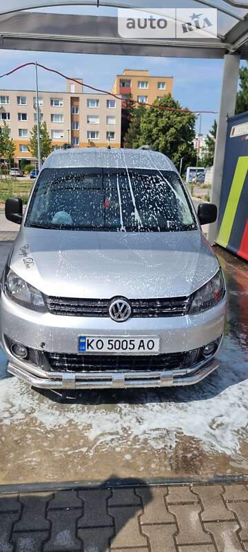 Volkswagen Caddy (2006)