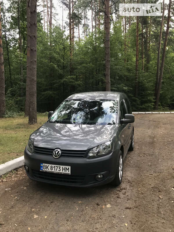 Volkswagen Caddy (2011)