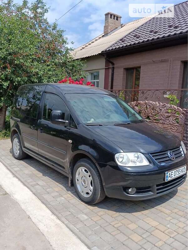 Volkswagen Caddy (2009)