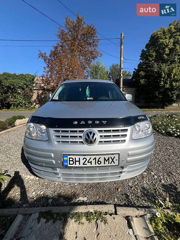 Volkswagen Caddy (2008)