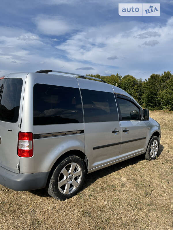 Volkswagen Caddy (2006)