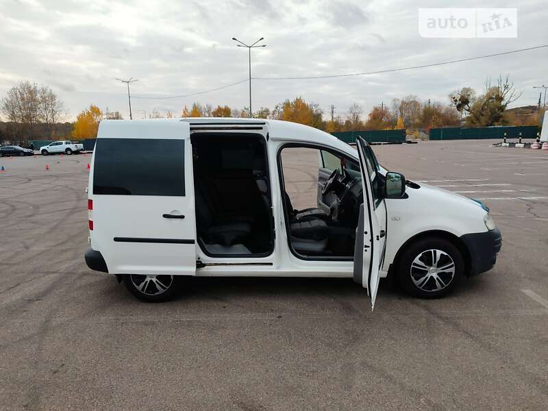 Volkswagen Caddy (2007)