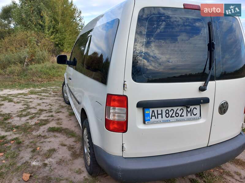 Volkswagen Caddy (2006)