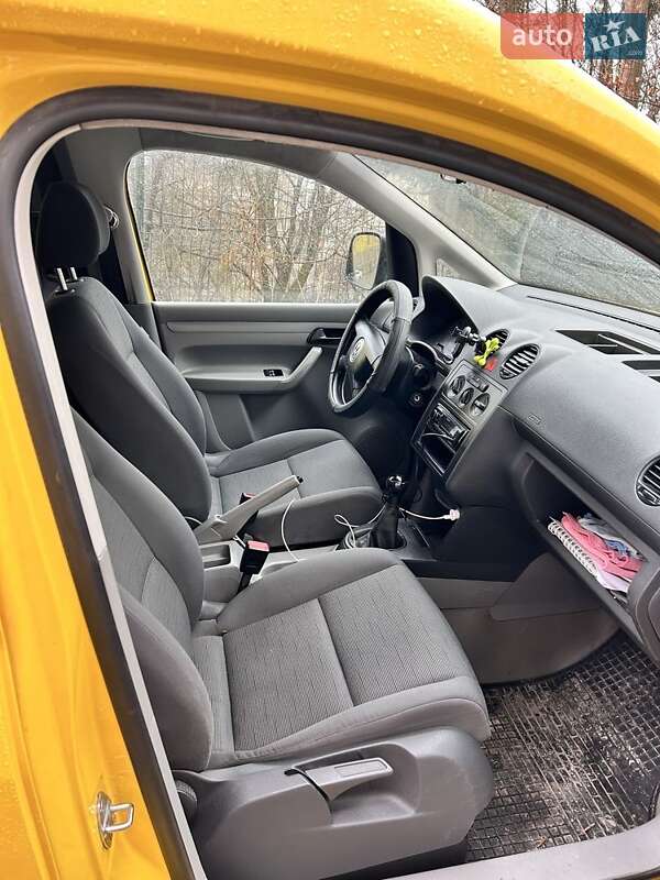 Volkswagen Caddy (2006)