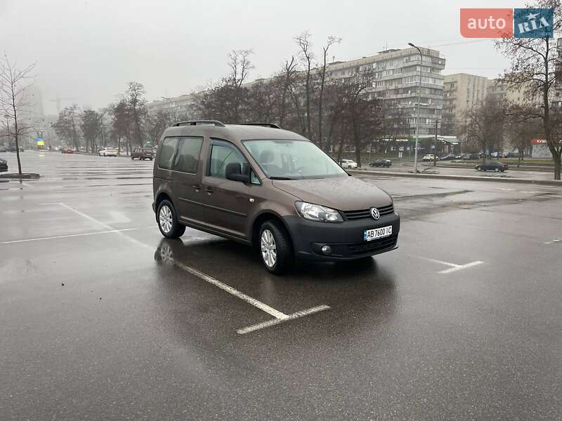 Volkswagen Caddy (2011)