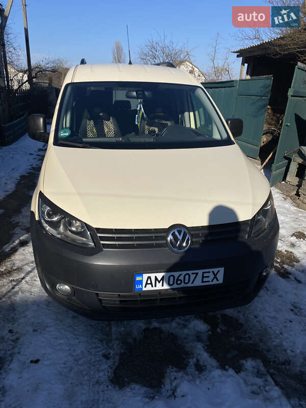 Volkswagen Caddy (2011)