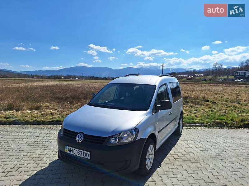Volkswagen Caddy (2011)