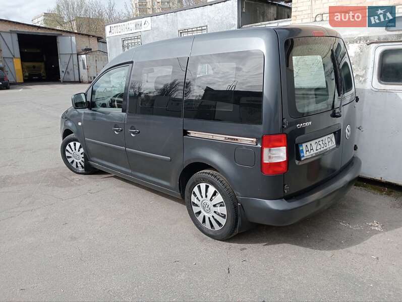 Volkswagen Caddy (2007)