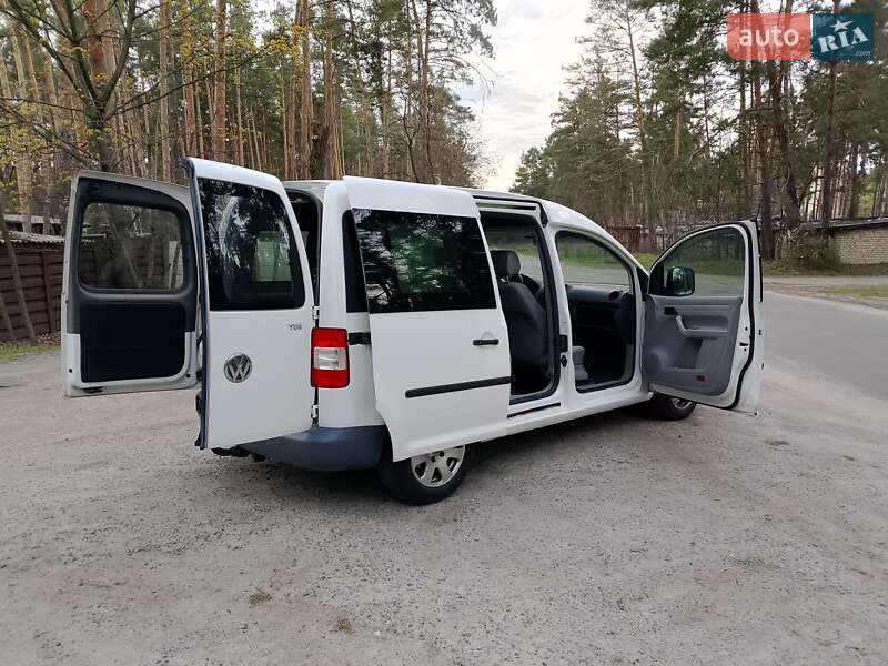 Volkswagen Caddy (2006)