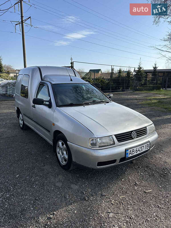 Volkswagen Caddy (2001)