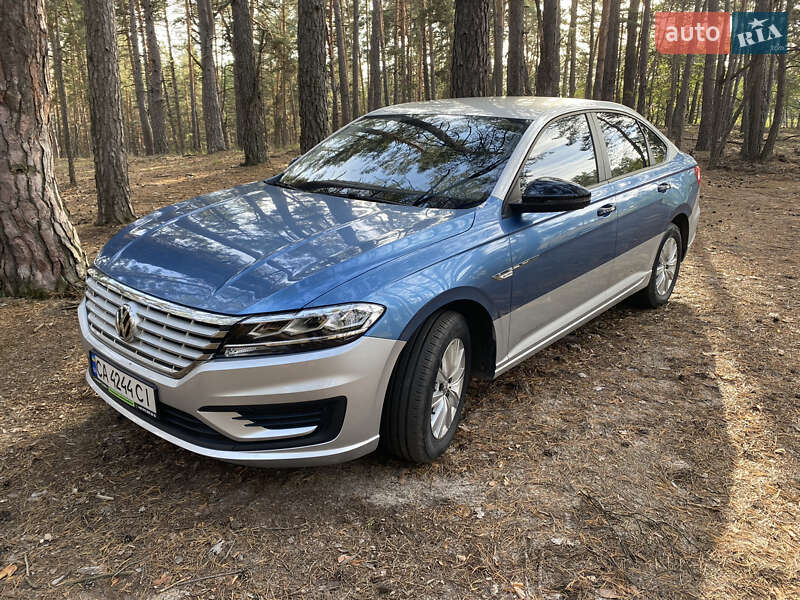 Volkswagen E-lavida (2019)