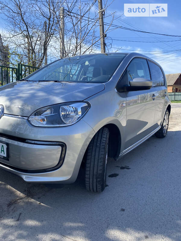 Volkswagen E-up (2014)