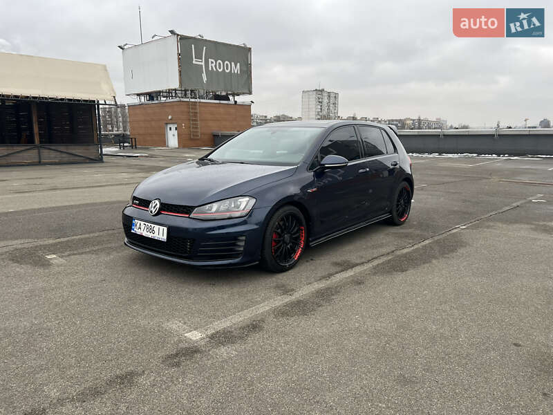 Volkswagen Golf gti (2015)