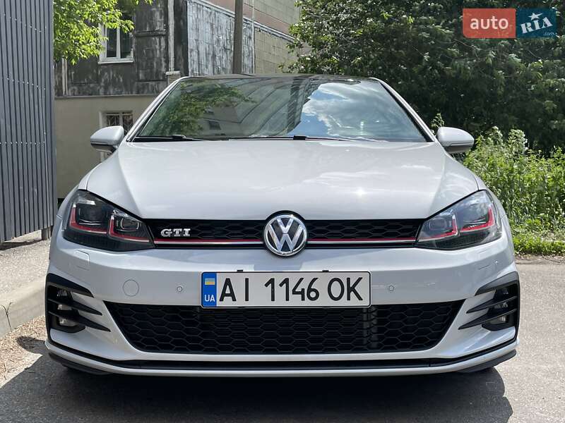 Volkswagen Golf gti (2017)