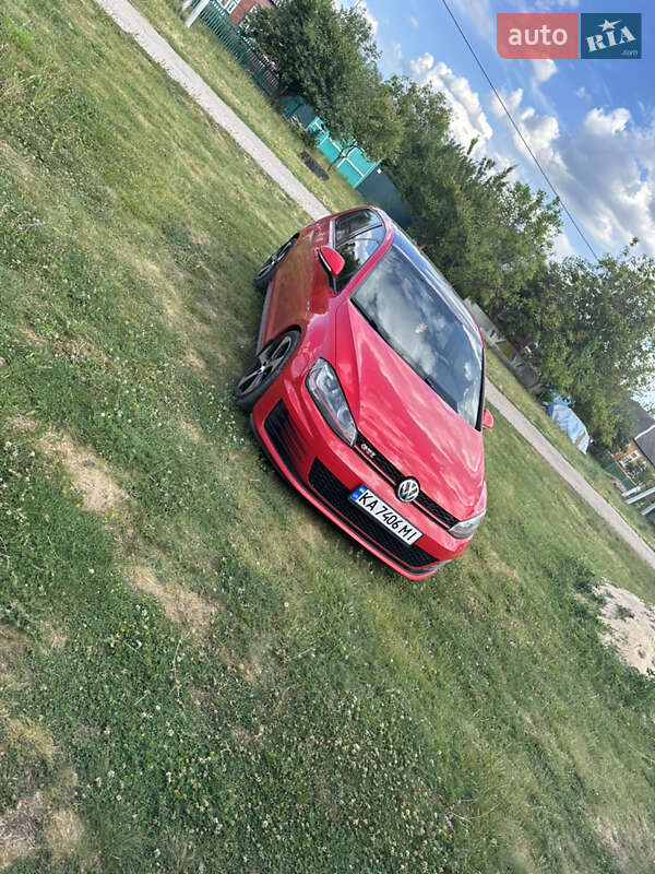 Volkswagen Golf gti (2014)