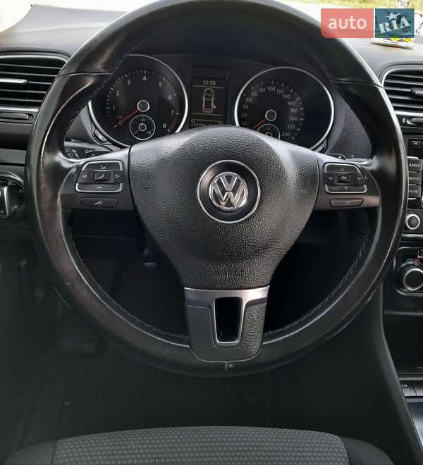 Volkswagen Golf (2009)