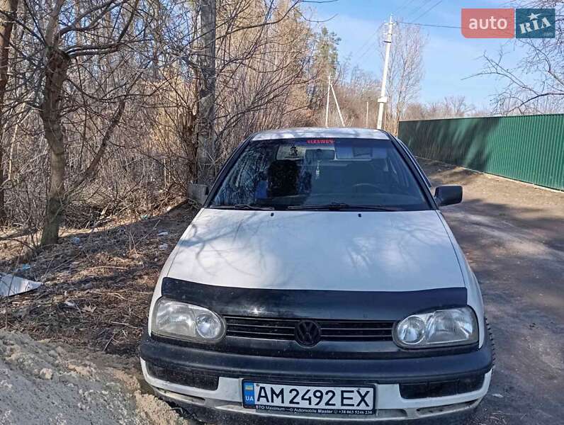 Volkswagen Golf (1995)