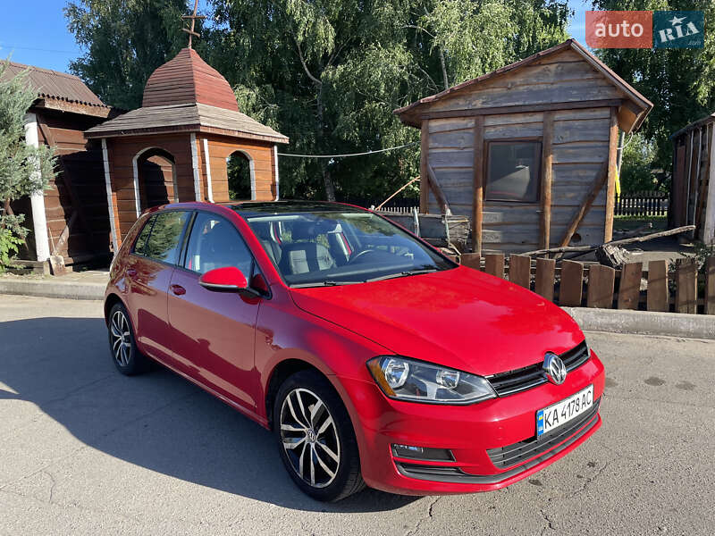 Volkswagen Golf (2017)