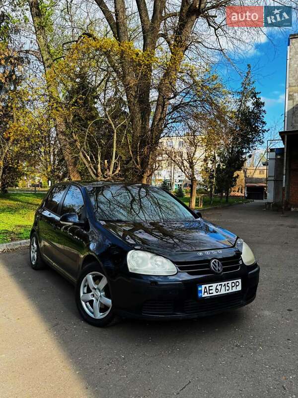Volkswagen Golf (2006)