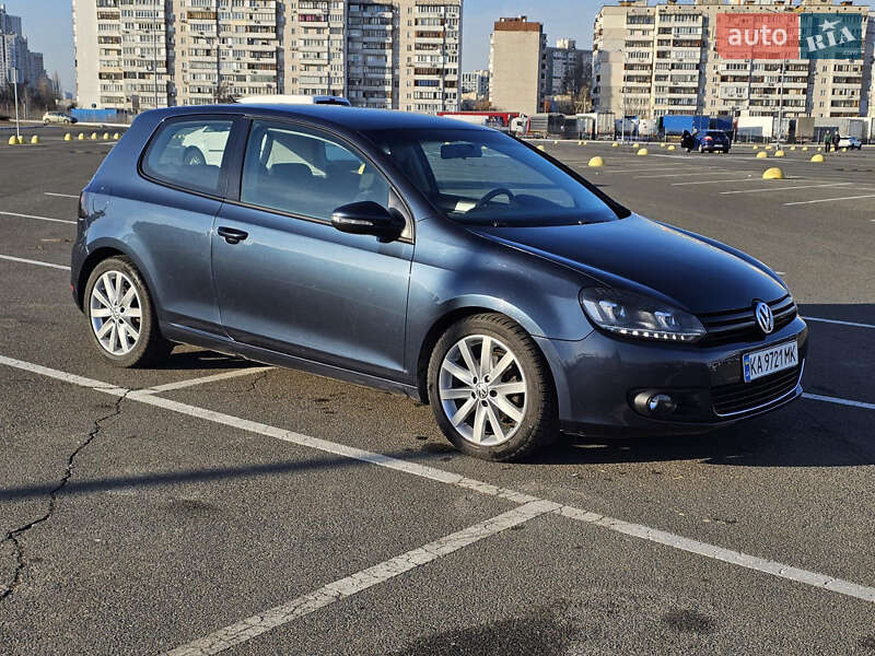 Volkswagen Golf (2010)