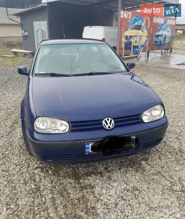 Volkswagen Golf (1999)