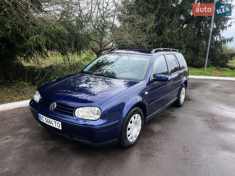 Volkswagen Golf (2003)