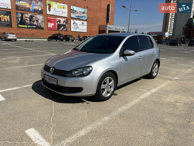 Volkswagen Golf (2010)