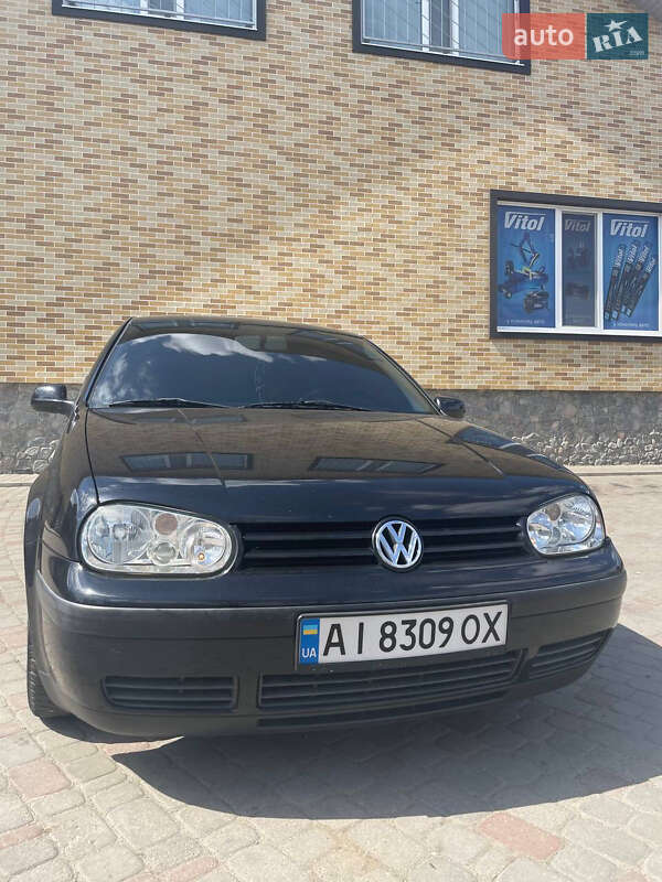 Volkswagen Golf (1999)