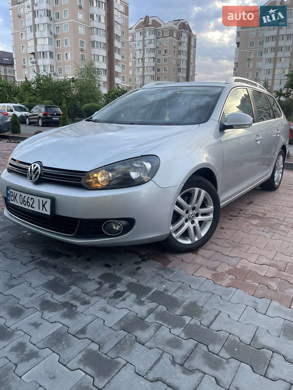Volkswagen Golf (2012)