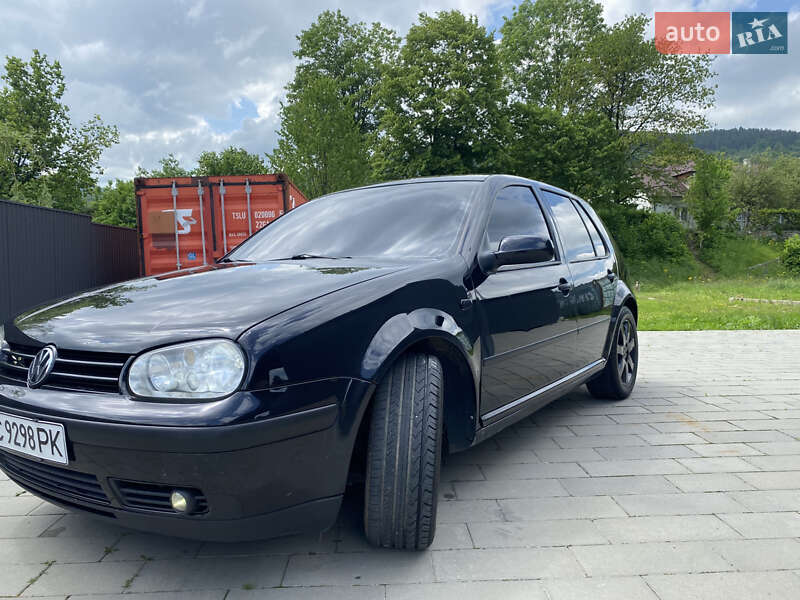 Volkswagen Golf (2002)